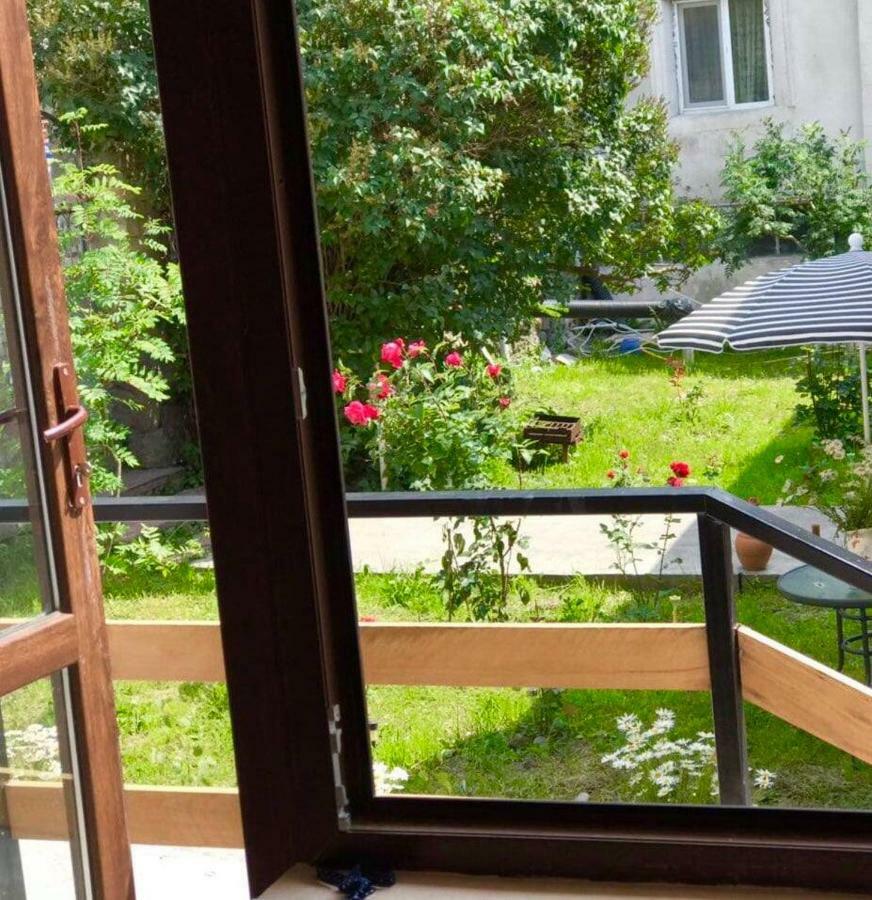 Soso Burduli'S Guesthouse คัซเบกี ภายนอก รูปภาพ